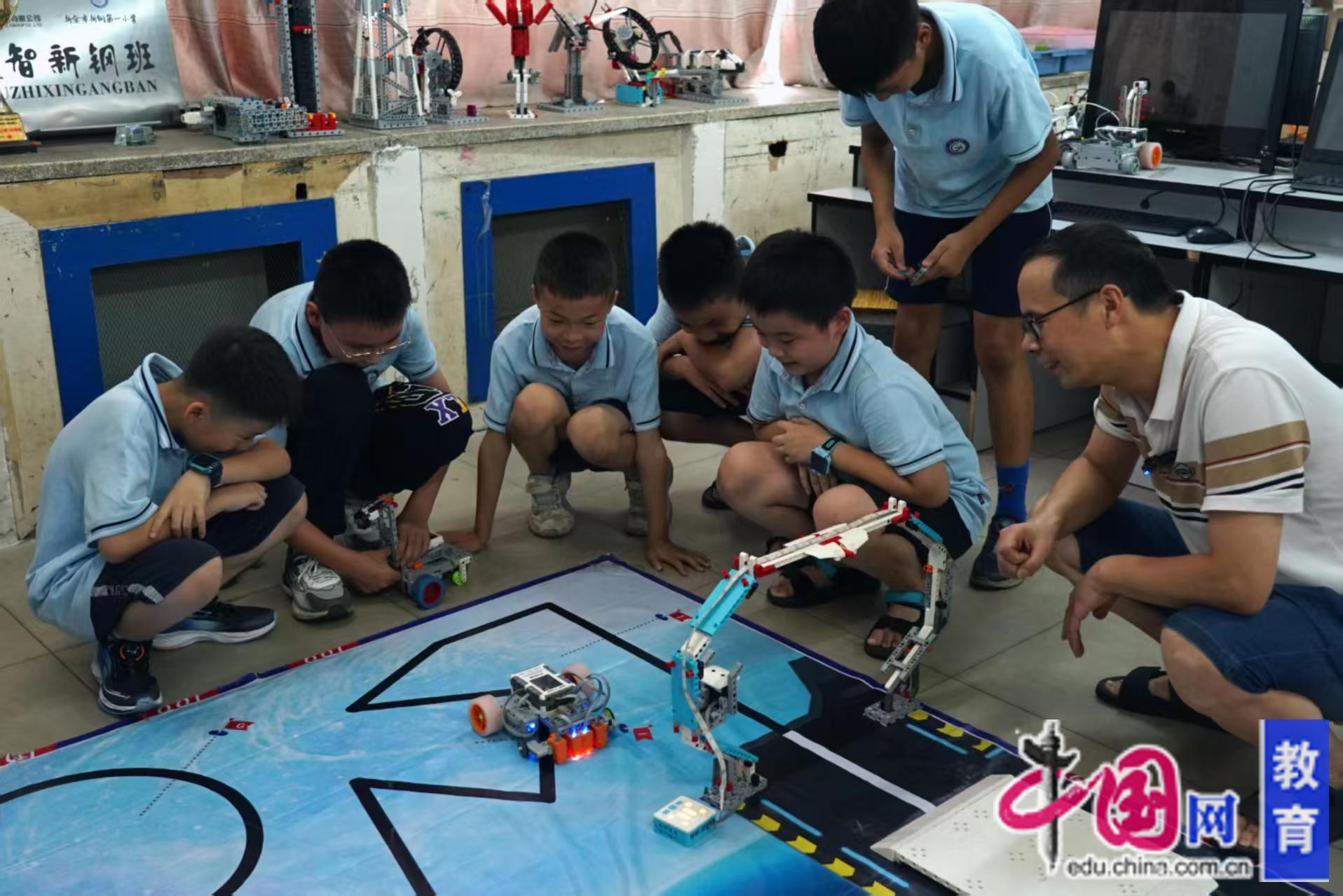 B·sport（中国体育）：“钢花”异彩别样红——新余市新钢一小赋能强技活力四射(图3)