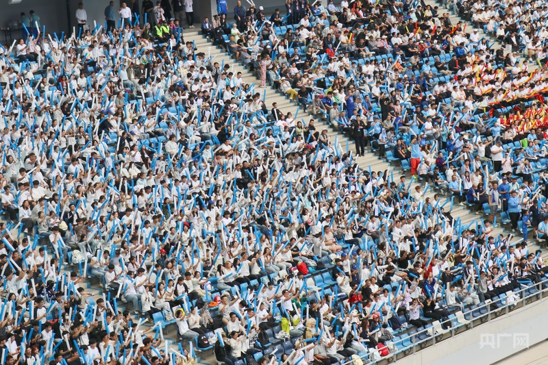 行进的海岸线一条海岸线带火一座城(图4)