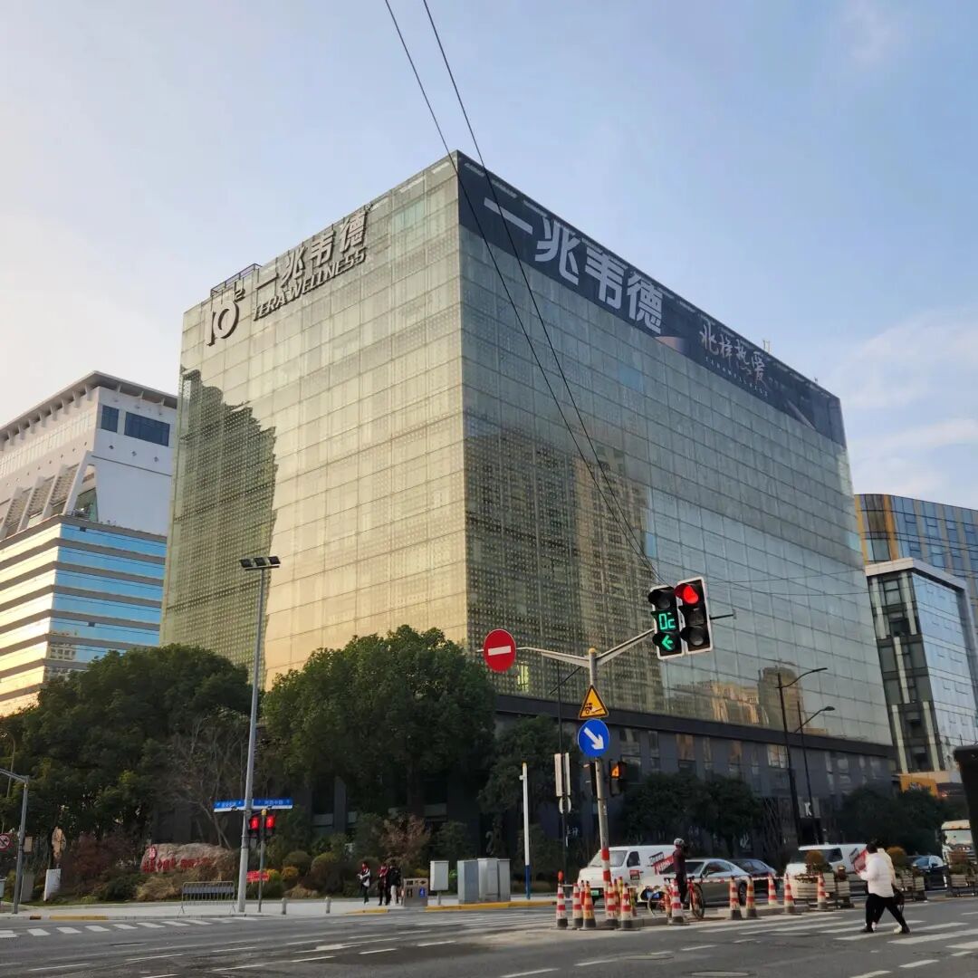 B体育：怕跑路的健身人士拥抱“次卡制”健身房(图4)