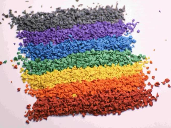 EPDM塑胶跑道的日常清洁与保养(图1)