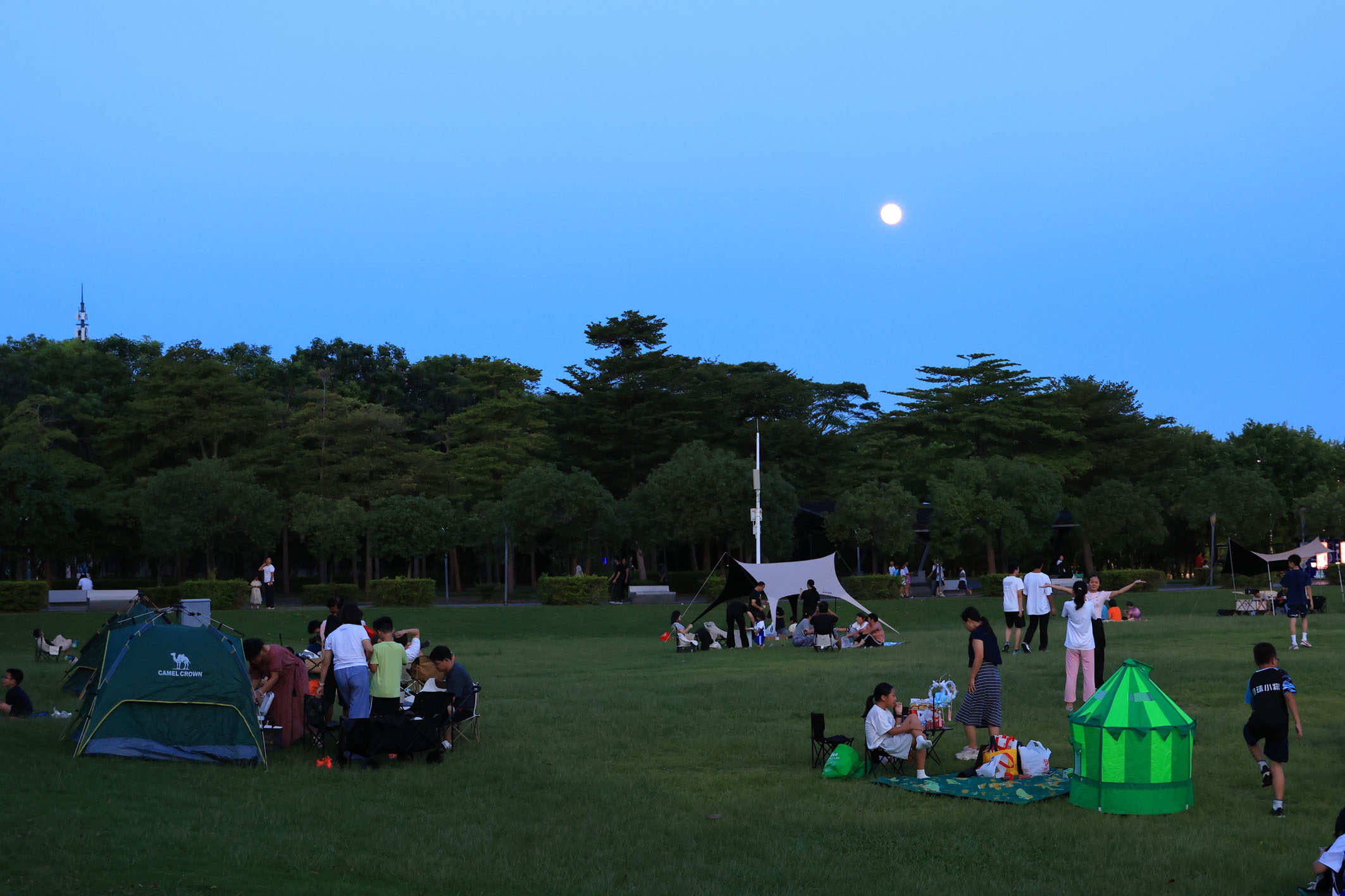 向外走！中国户外经济热潮涌动(图1)