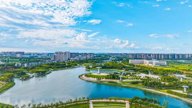 初冬吸氧跑！郑州航空港5处宝藏跑步地推荐每步皆风景(图3)