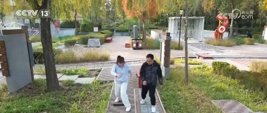 B体育：“体育+”搭台拓展新机遇、新场景“赛事引流+场景延伸+产业联动”撬动经济新引擎(图8)