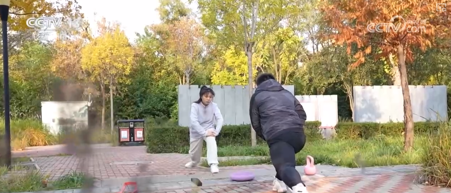 B体育：“体育+”搭台拓展新机遇、新场景“赛事引流+场景延伸+产业联动”撬动经济新引擎(图7)