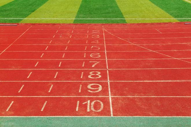 B·sport（中国体育）：揭秘塑胶跑道：优缺点全解析(图1)