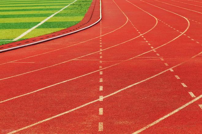 B·sport（中国体育）：揭秘塑胶跑道：优缺点全解析(图3)
