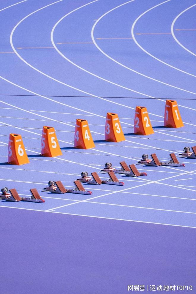 B·sport（中国体育）：专业场馆建设指南：面向国际场地与专业训练的塑胶跑道品牌(图1)