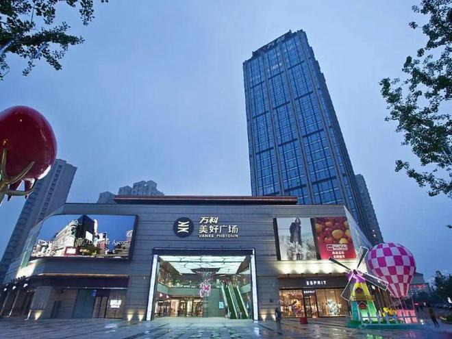 新房热搜！园区金鸡湖拾号售楼处发布：引领购房热潮！(图3)