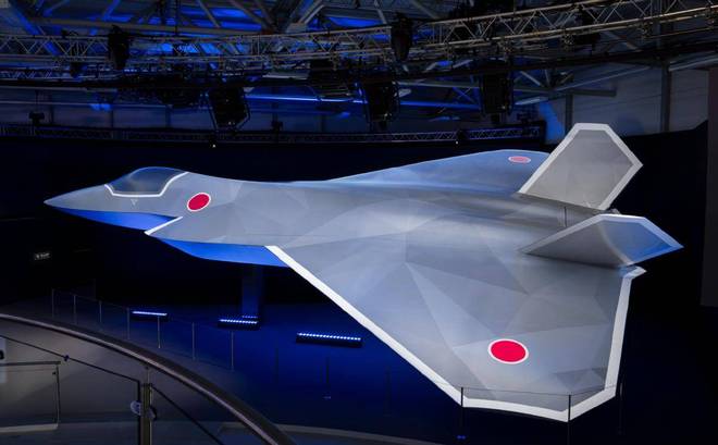 B体育：美六代舰载机背部双进气道神似歼36技术博弈暗流涌动(图2)