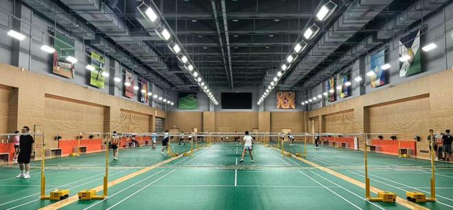 球馆、球场、彩虹跑道浮山全民健身中心正式投入运营(图3)