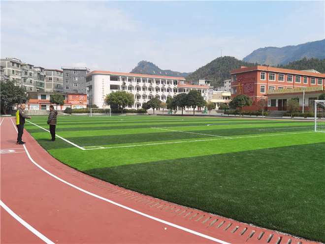 B·sport（中国体育）：2025塑胶跑道销售厂家玉峰体育多区域代理仓储发货高效(图2)